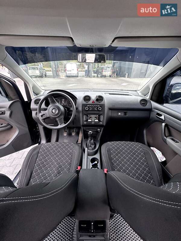 Мінівен Volkswagen Caddy 2013 в Вінниці