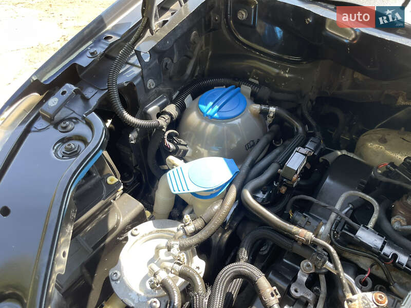 Грузопассажирский фургон Volkswagen Caddy 2012 в Одессе