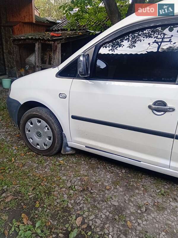 Минивэн Volkswagen Caddy 2006 в Сколе фото 9 Минивэн Volkswagen Caddy 2006 в Сколе