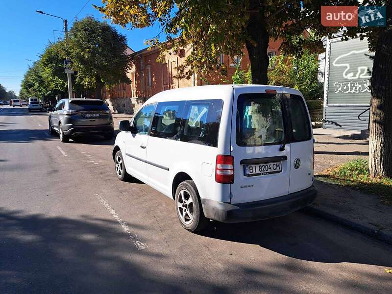 Минивэн Volkswagen Caddy 2011 в Лубнах