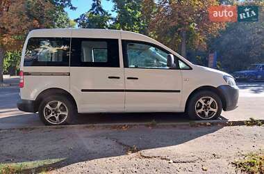 Мінівен Volkswagen Caddy 2011 в Лубнах