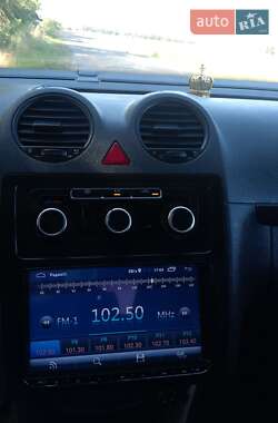 Минивэн Volkswagen Caddy 2013 в 