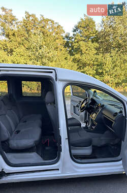 Минивэн Volkswagen Caddy 2005 в 