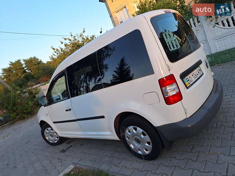 Минивэн Volkswagen Caddy 2007 в Черновцах