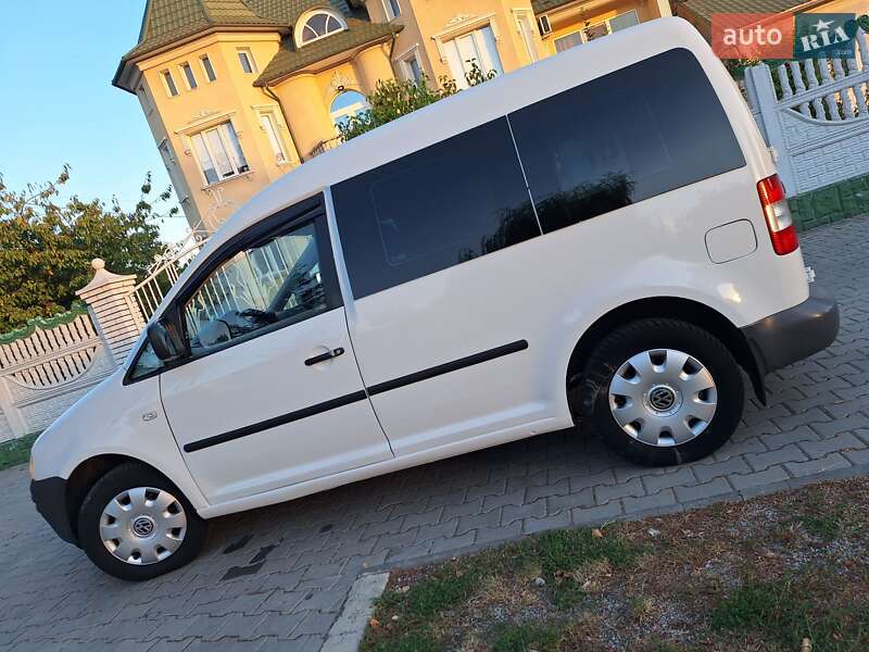 Минивэн Volkswagen Caddy 2007 в Черновцах