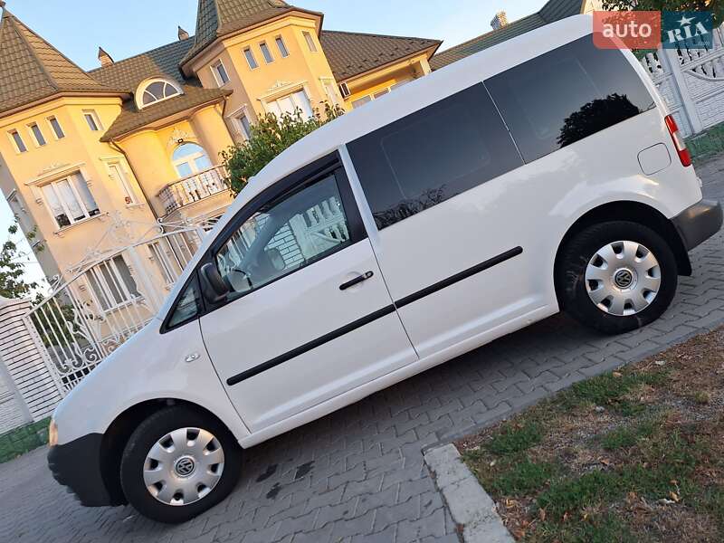 Минивэн Volkswagen Caddy 2007 в Черновцах