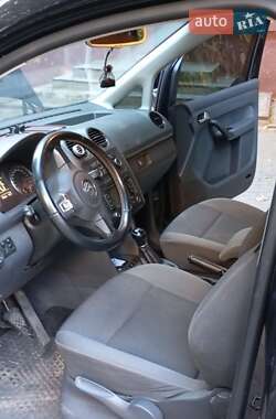 Минивэн Volkswagen Caddy 2013 в 