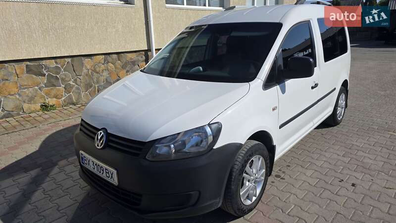 Минивэн Volkswagen Caddy 2011 в 