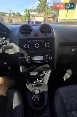 Минивэн Volkswagen Caddy 2011 в 