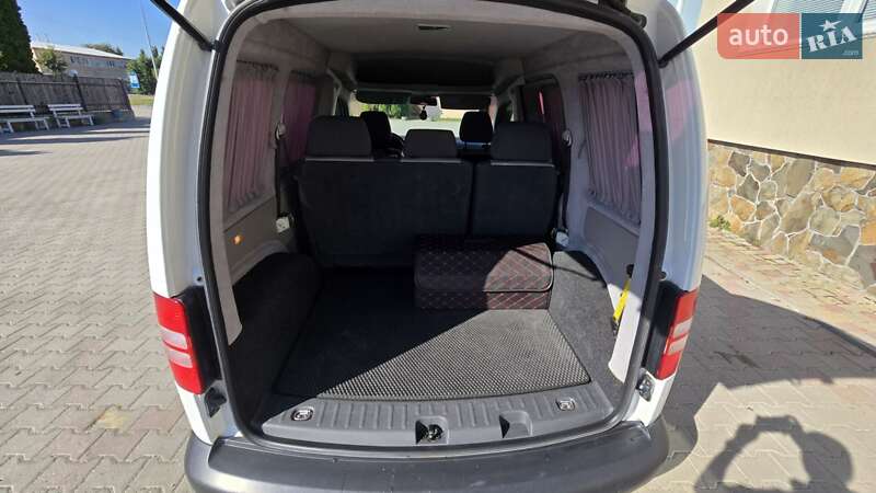 Минивэн Volkswagen Caddy 2011 в Дунаевцах