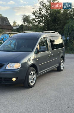 Минивэн Volkswagen Caddy 2010 в 