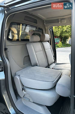 Минивэн Volkswagen Caddy 2010 в 