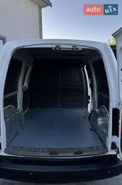 Грузовой фургон Volkswagen Caddy 2013 в 
