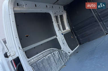 Грузовой фургон Volkswagen Caddy 2013 в 