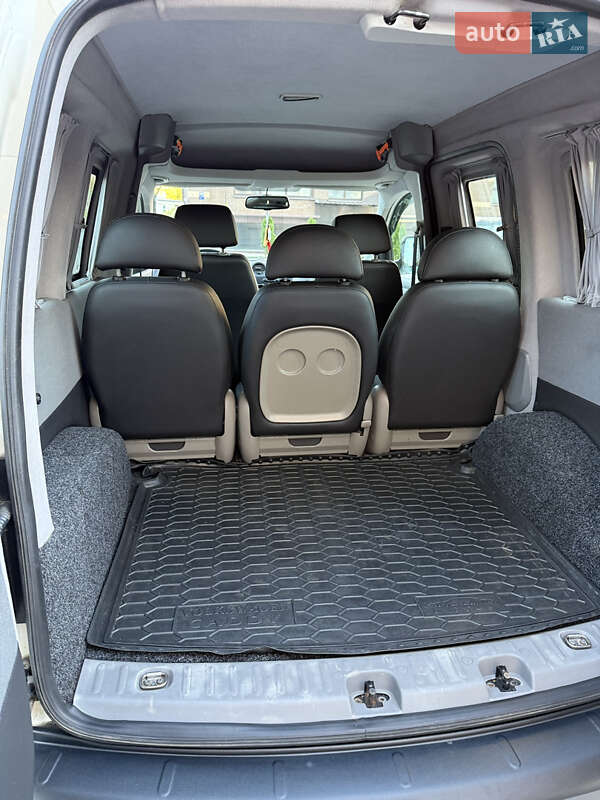 Минивэн Volkswagen Caddy 2009 в Чернигове