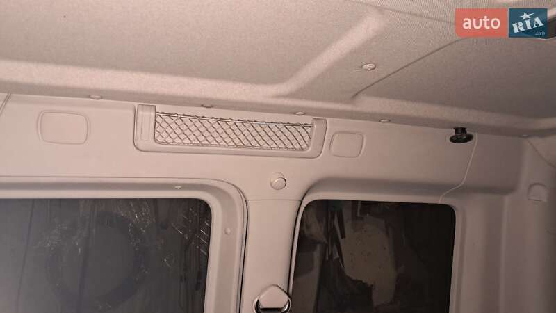 Минивэн Volkswagen Caddy 2010 в Черновцах