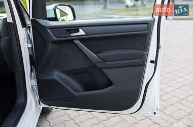 Минивэн Volkswagen Caddy 2019 в 