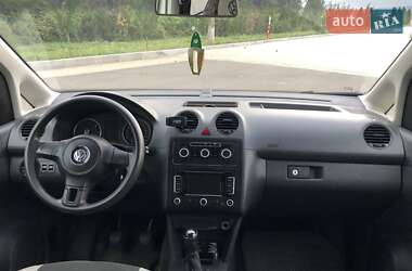 Минивэн Volkswagen Caddy 2013 в 