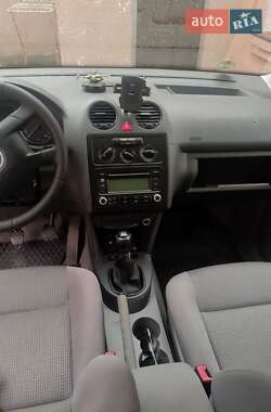 Минивэн Volkswagen Caddy 2005 в 