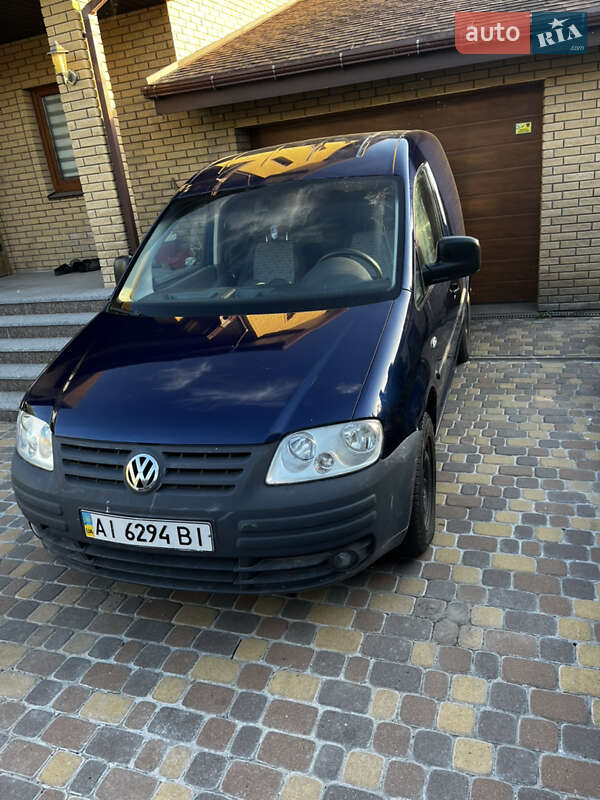 Грузовой фургон Volkswagen Caddy 2004 в 