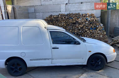 Грузовой фургон Volkswagen Caddy 2002 в 