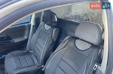 Грузовой фургон Volkswagen Caddy 2002 в 