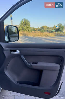 Минивэн Volkswagen Caddy 2014 в 