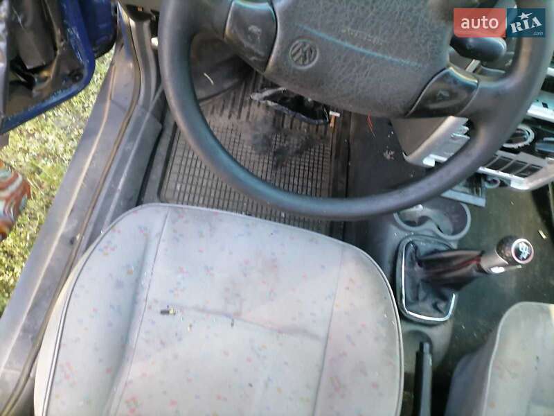 Пикап Volkswagen Caddy 2003 в Киеве