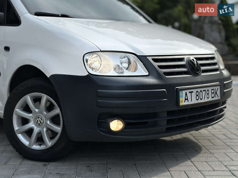 Минивэн Volkswagen Caddy 2008 в Дрогобыче