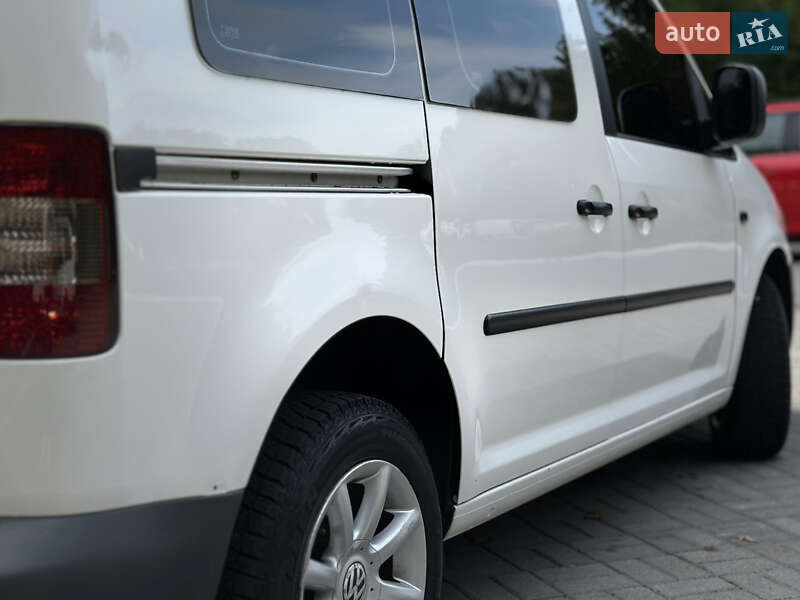 Минивэн Volkswagen Caddy 2008 в Дрогобыче