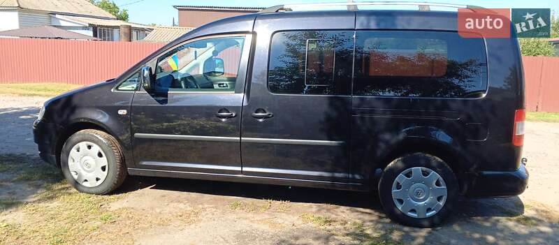 Минивэн Volkswagen Caddy 2008 в Носовке
