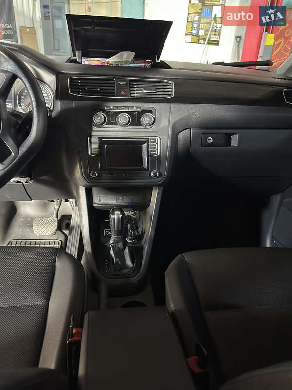 Минивэн Volkswagen Caddy 2018 в Киеве