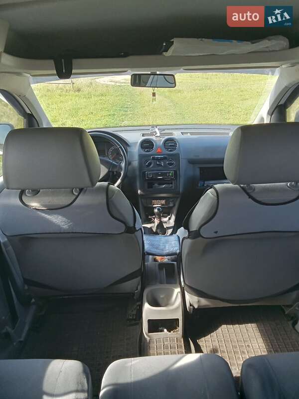 Минивэн Volkswagen Caddy 2008 в Емильчине