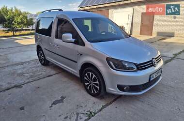 Минивэн Volkswagen Caddy 2013 в 