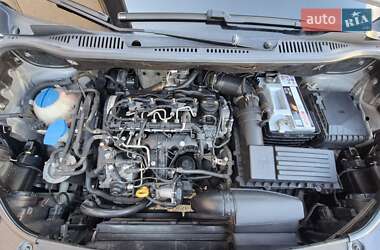 Минивэн Volkswagen Caddy 2013 в 