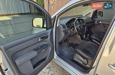 Минивэн Volkswagen Caddy 2013 в 
