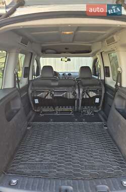 Минивэн Volkswagen Caddy 2013 в 