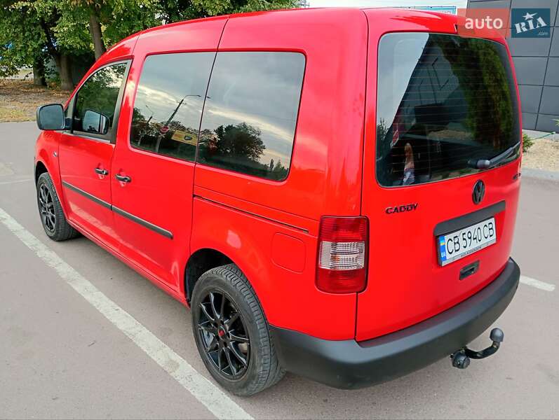 Минивэн Volkswagen Caddy 2006 в Нежине