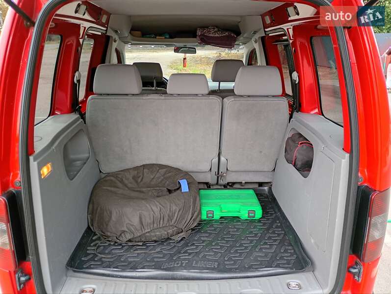 Минивэн Volkswagen Caddy 2006 в Нежине
