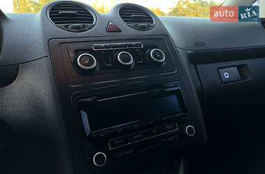 Минивэн Volkswagen Caddy 2012 в 
