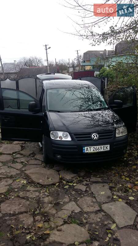 Минивэн Volkswagen Caddy 2009 в Городенке