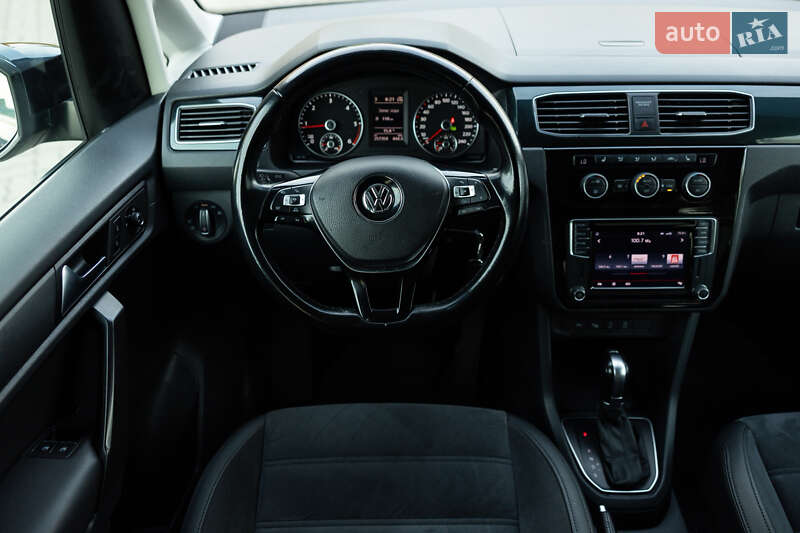 Минивэн Volkswagen Caddy 2016 в Луцке
