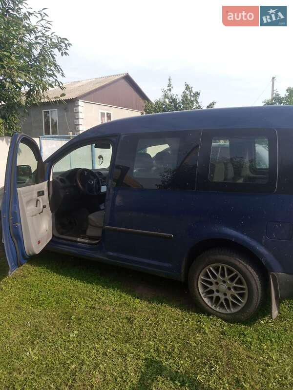Минивэн Volkswagen Caddy 2005 в Згуровке