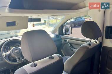 Минивэн Volkswagen Caddy 2013 в 