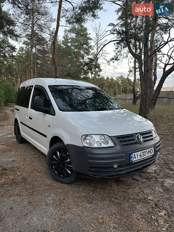 Минивэн Volkswagen Caddy 2005 в 