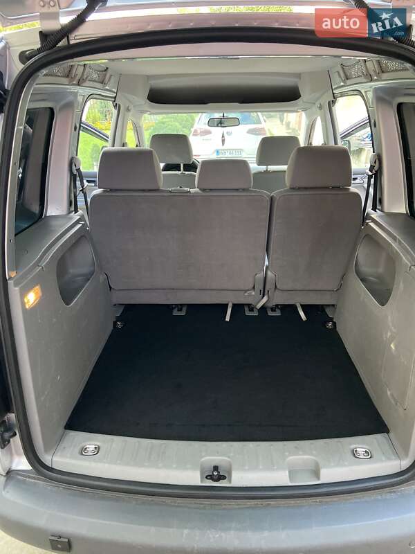 Минивэн Volkswagen Caddy 2008 в Киеве