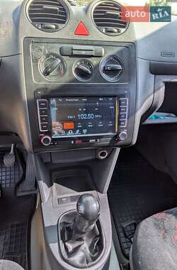 Минивэн Volkswagen Caddy 2004 в 