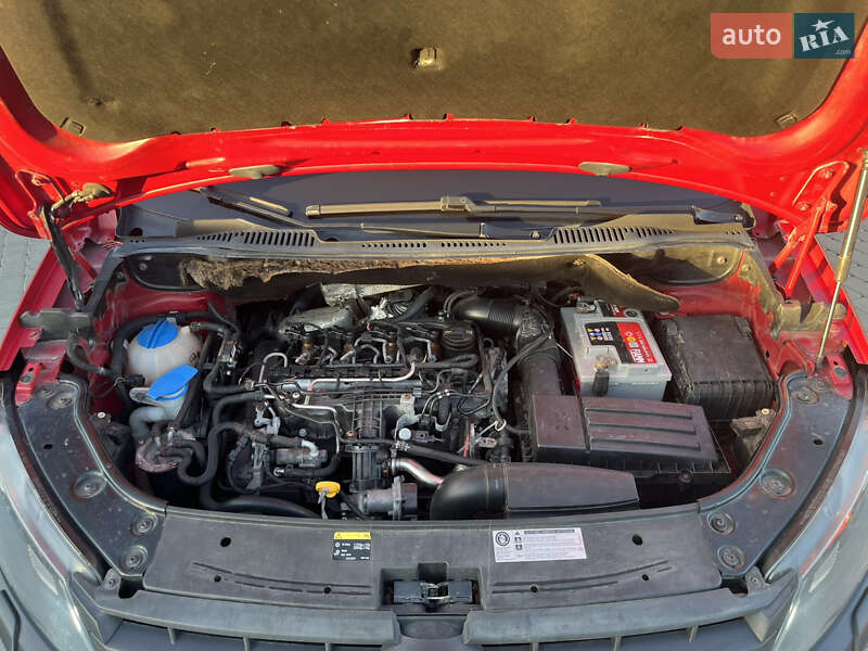 Минивэн Volkswagen Caddy 2013 в Гайсине