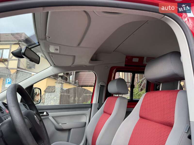 Мінівен Volkswagen Caddy 2009 в Хмельницькому