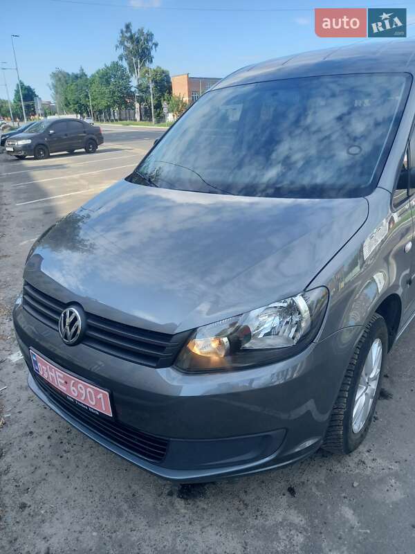 Мінівен Volkswagen Caddy 2012 в Тростянці фото Мінівен Volkswagen Caddy 2012 в Тростянці